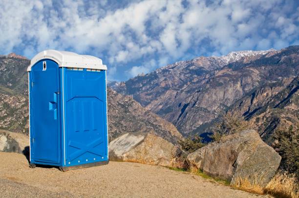 Best Portable bathroom rental  in Wamego, KS
